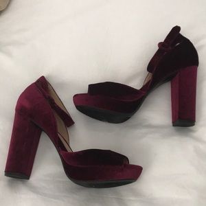 Nine West - Mary Jane Heel in Oxblood